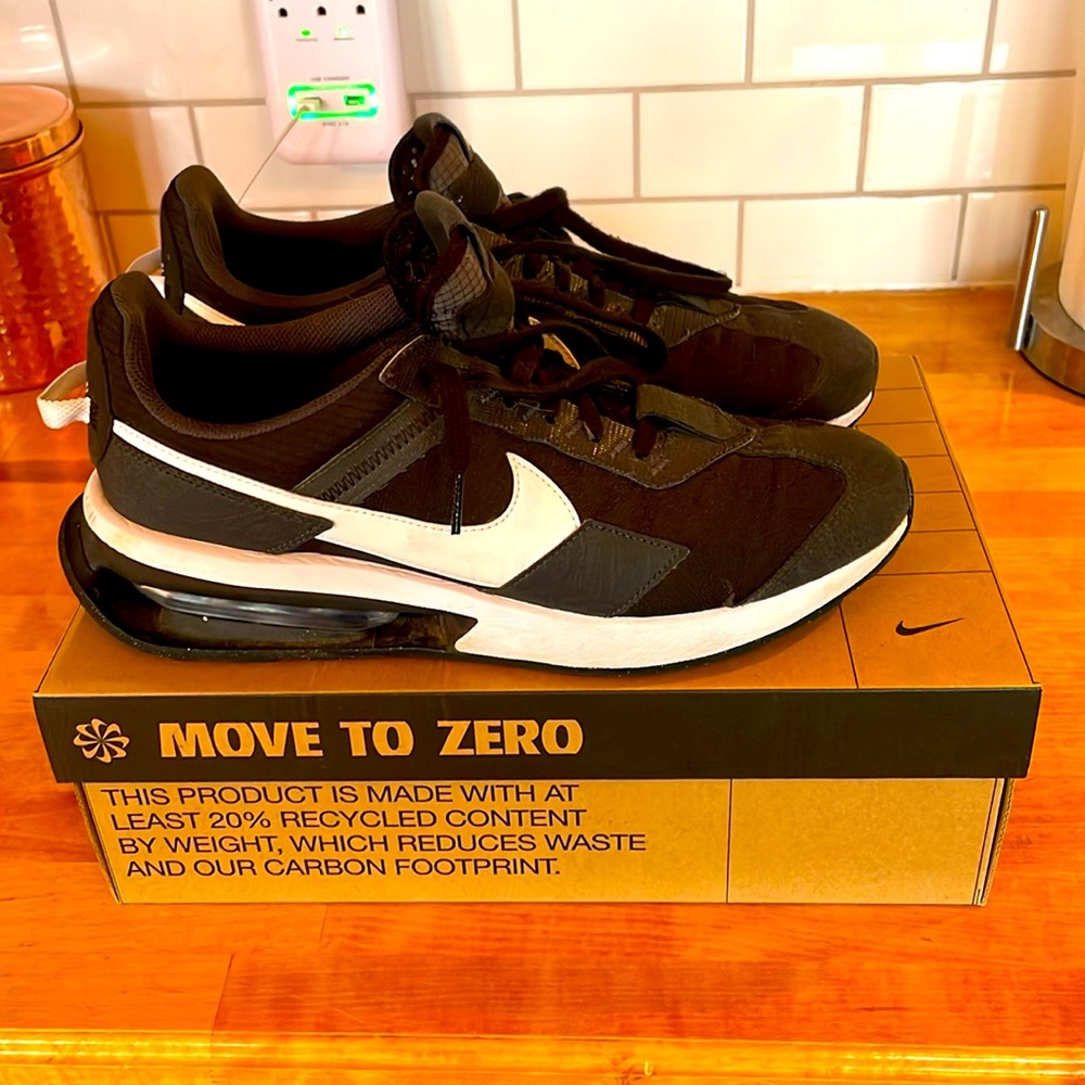 Nike Air Max Pre Day 11.5